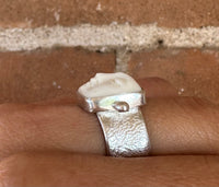 Square Moon-face Ring, Size 8