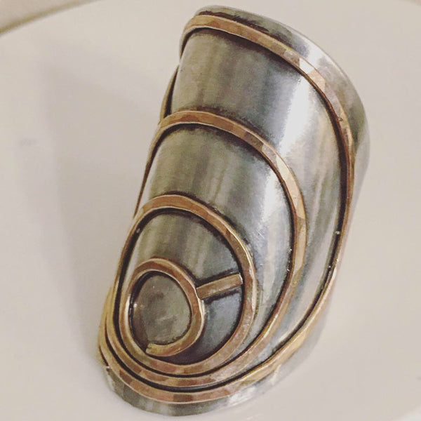Labyrinth Shield Ring
