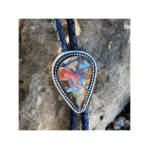 Spiny Oyster Composite Bolo Tie